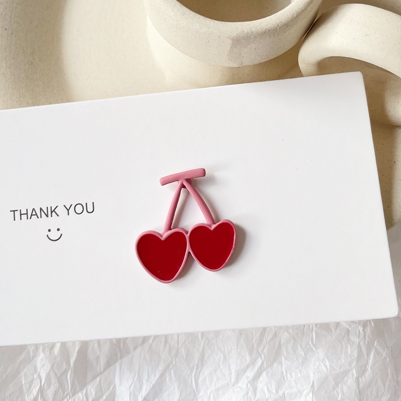 Pink heart-shaped cherry earrings S925, silver needle, fresh and sweet, simple and individual stud earrings, cute and energetic for girls