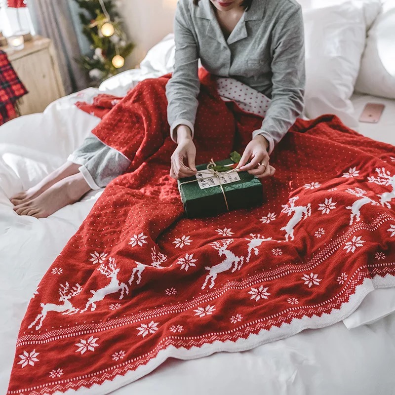 Christmas blanket gifts, new knitted blankets, Little Deer home casual quilts, photography props are exported to the United States detail image 9
