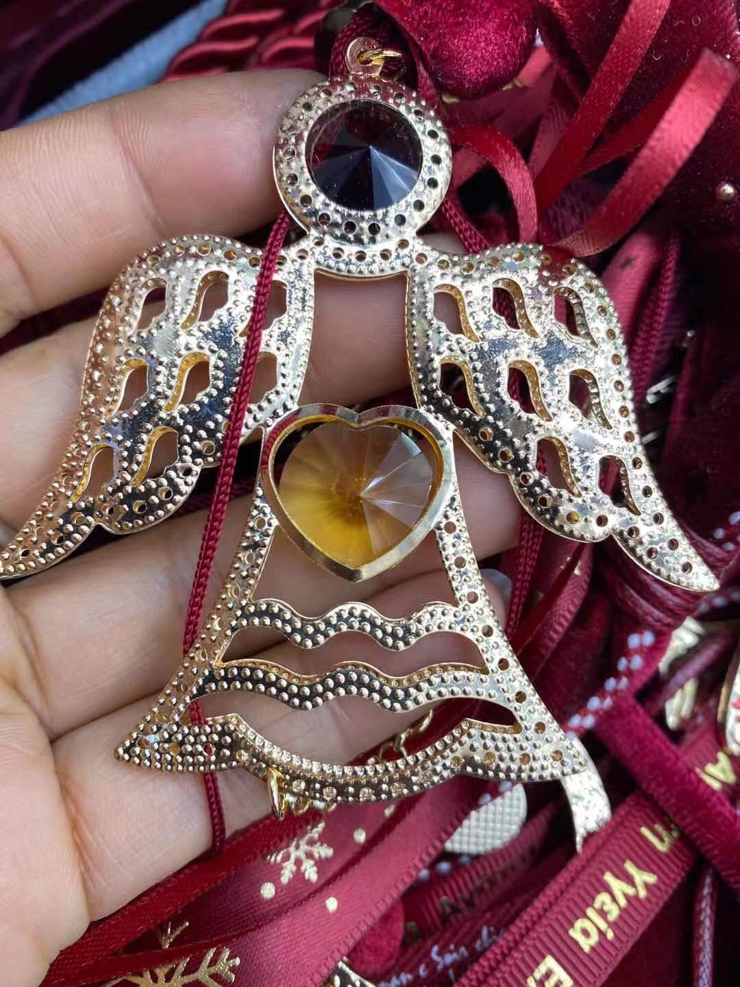 Little Angel pendant details Picture