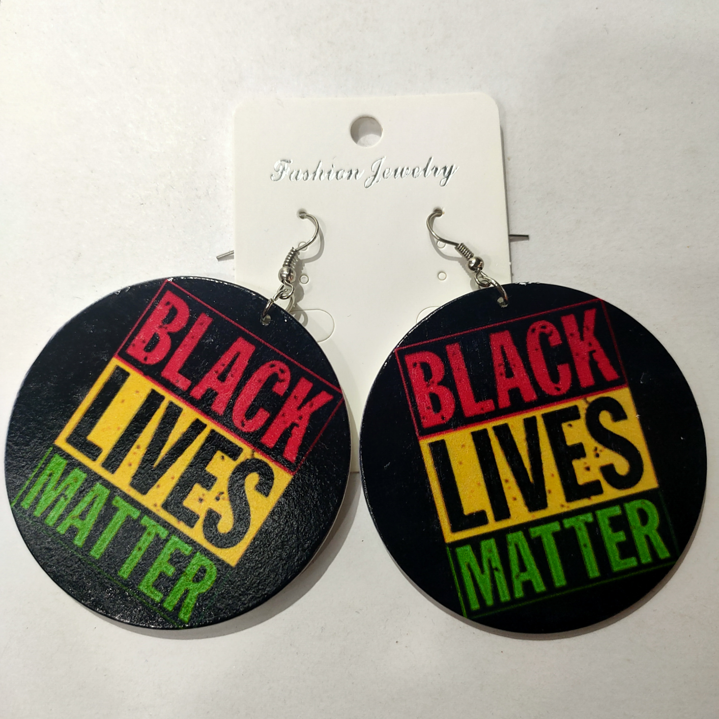 Manufacturers direct sales of environmental protection materials wood earrings 1955