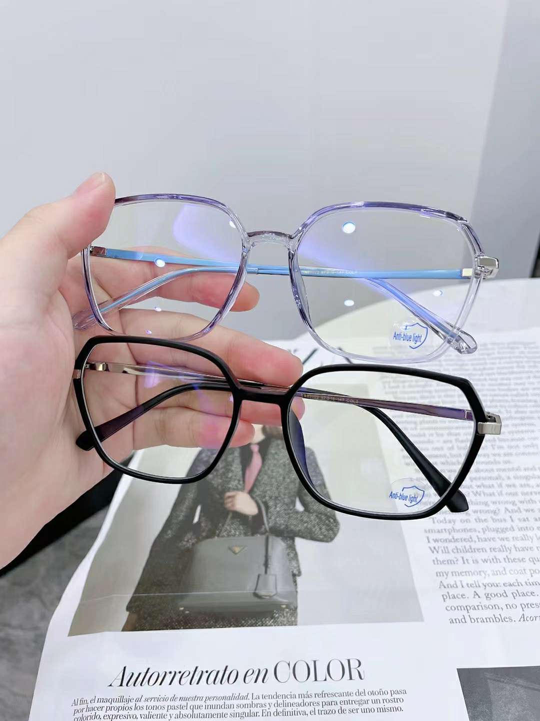 型号：TR83022，超轻素颜时尚潮流大框显瘦防蓝光眼镜框己出货详情图2