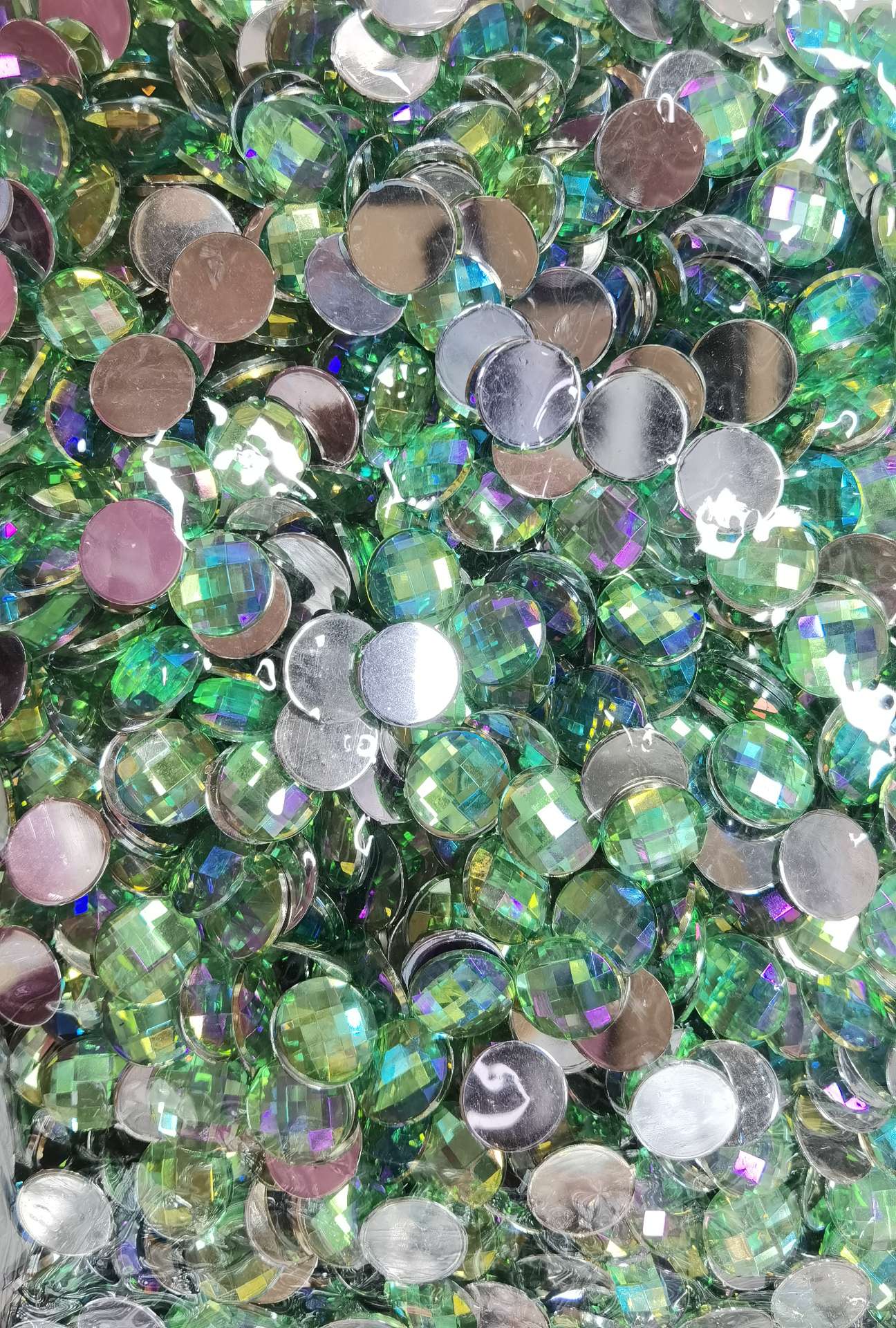 AB8mm球面圆白底实物图