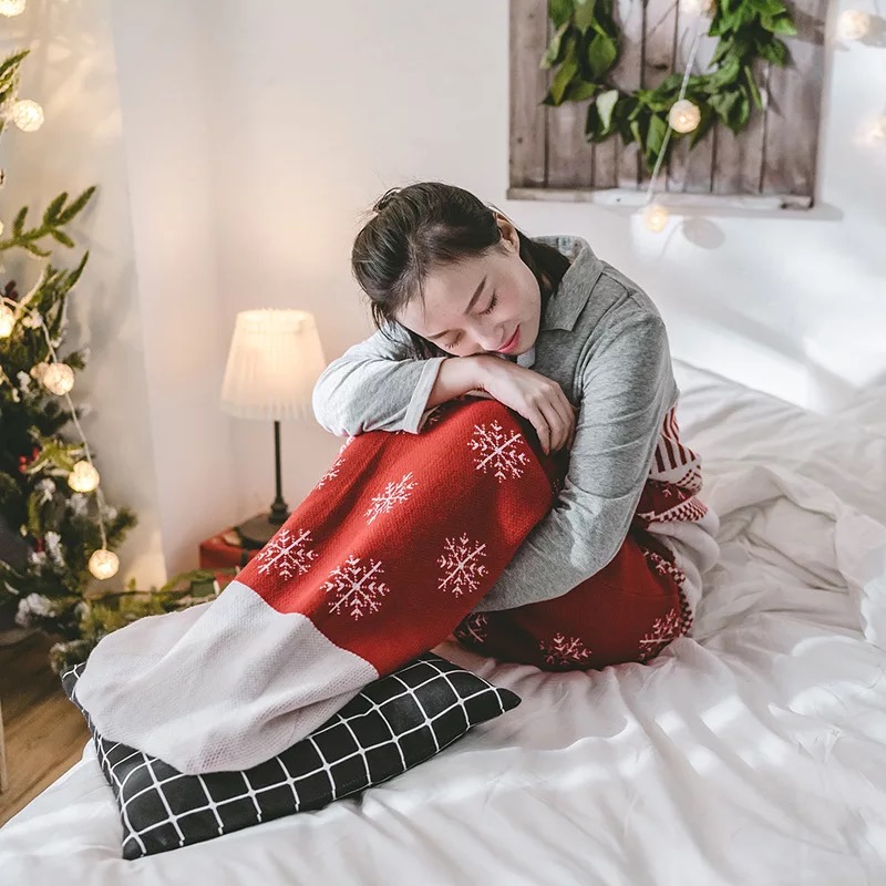 Christmas blanket gifts, new knitted blankets, Little Deer home casual quilts, photography props are exported to the United States detail image 14