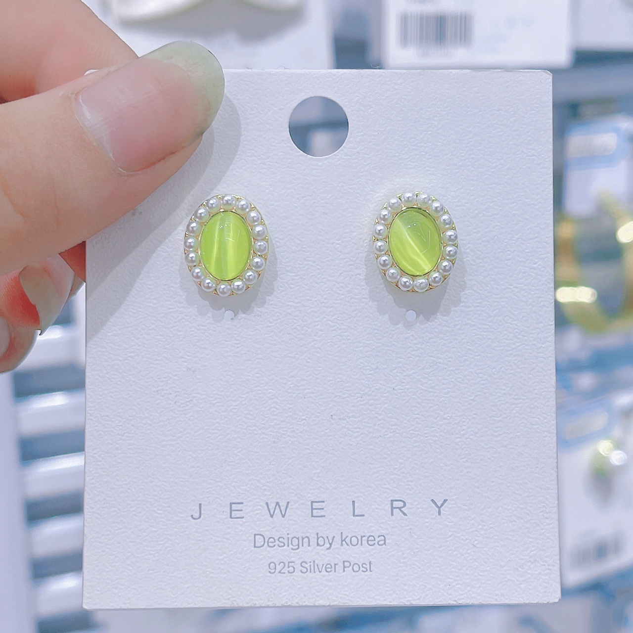 Gentle Eyes Retro Hepburn style Haute Harbour style Niche Elegant Baroque Opal 925 silver stud earrings