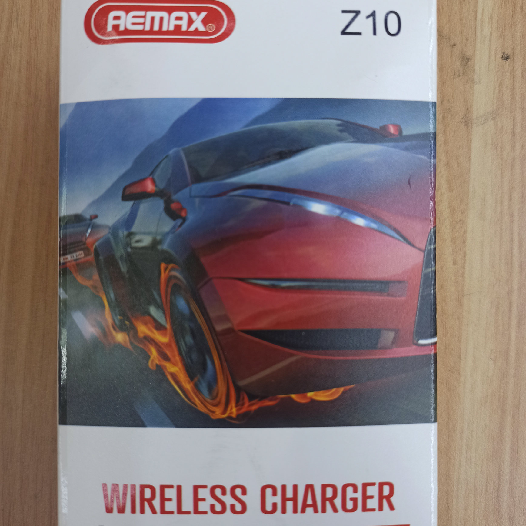 新款汽车载手机支架座通用无线充电器磁吸万能多功能导航自动感应