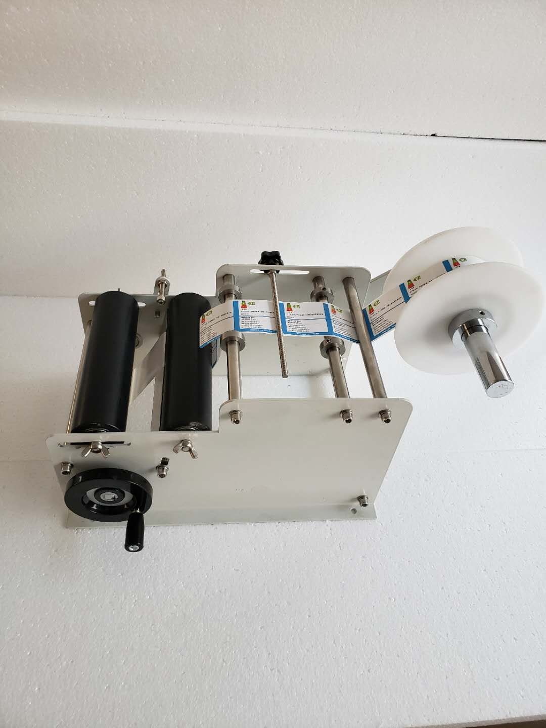 Máquina de etiquetado manual guangtao packaging & printing machinery details Picture