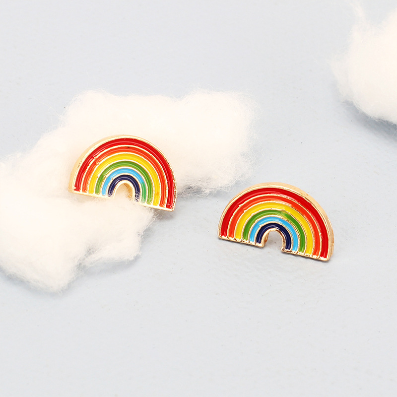ins Cute and sweet girl heart Oil Drop Rainbow Earrings, a new cross-border product from Dongdaemun, South Korea, colorful and elegant earrings, Fengyu 067 Application Scenario