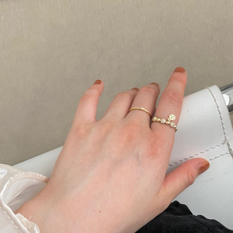 Elegant intellectual simple ring light luxury niche delicate cold wind open rose gold ring ring woman