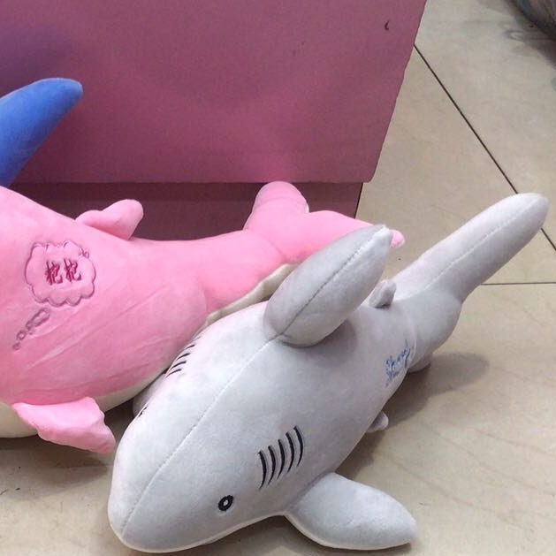 Dream plush toy manufacturers direct sales of No. 1 shark baby boutique doll hug pillow doll