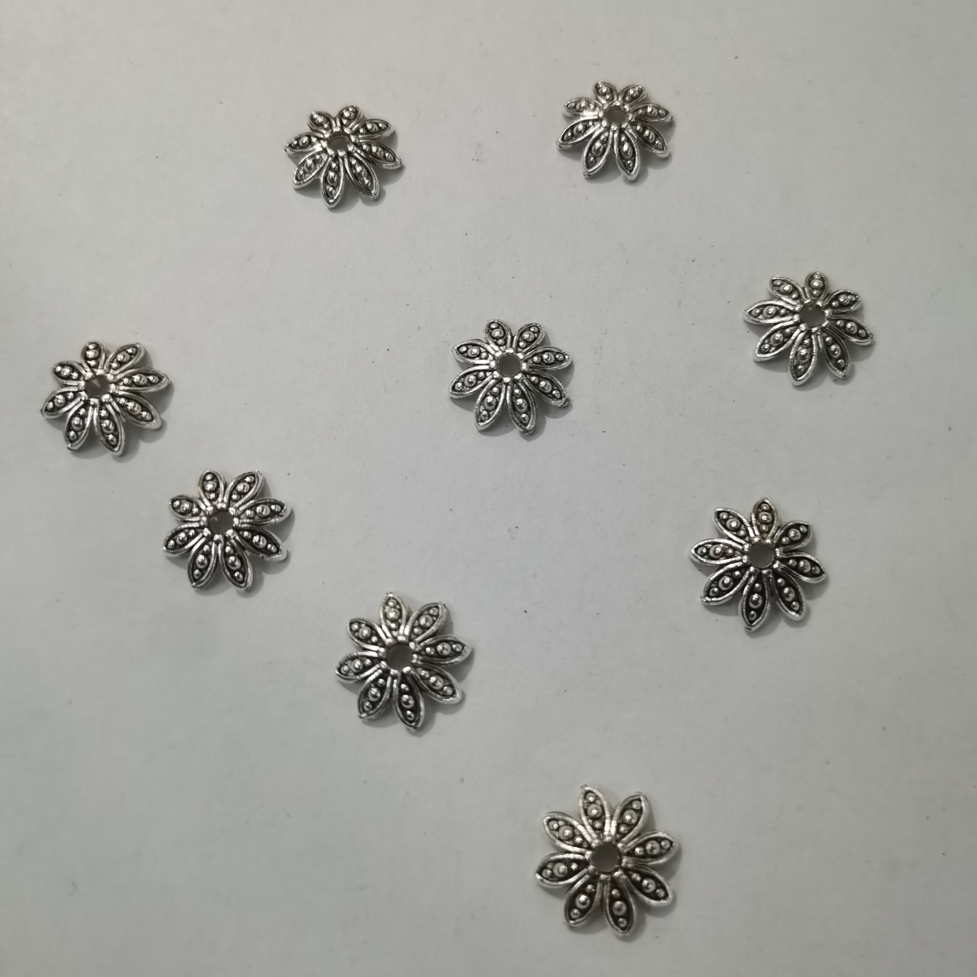 الموضة بالألواح من طراز ZN-5150.
