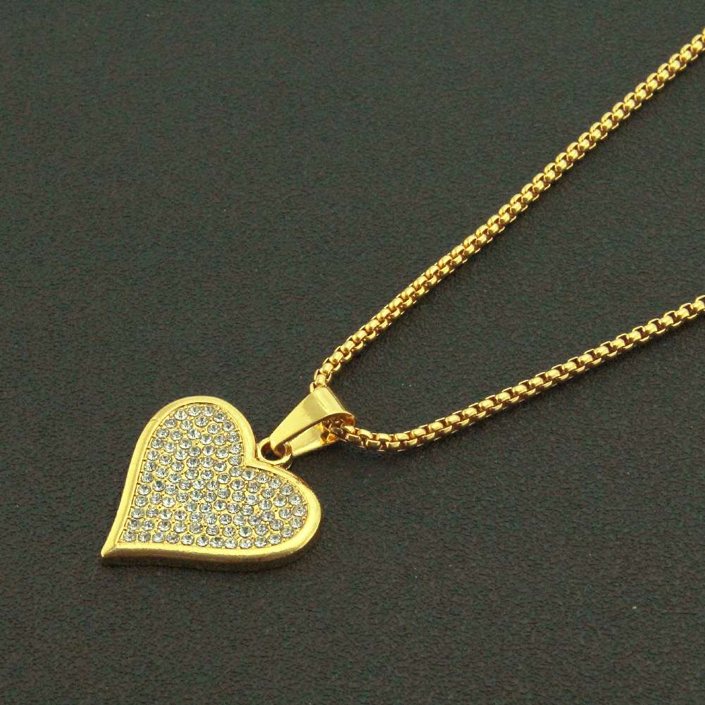 European and American hip-hop long sweater chain heart necklace, men's and women's street dance disco heart heart diamond-encrusted accessory pendant detail image 1