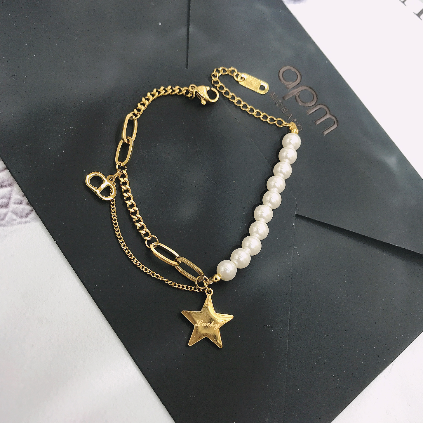 Bracelet Specification image