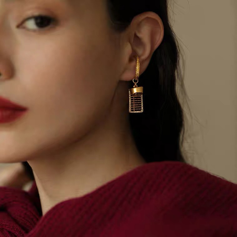Vintage all-in-one long earrings