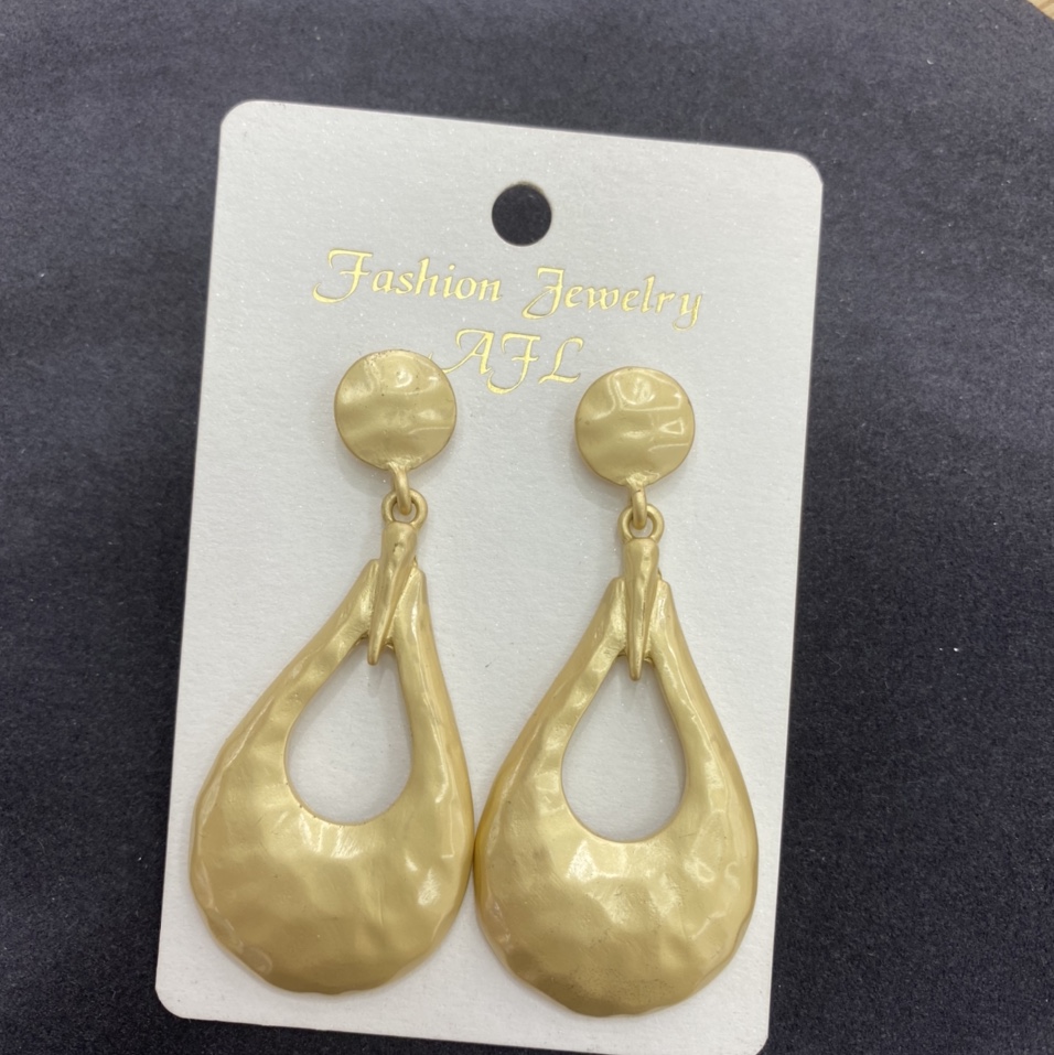 欧美时尚大牌带钻耳饰092