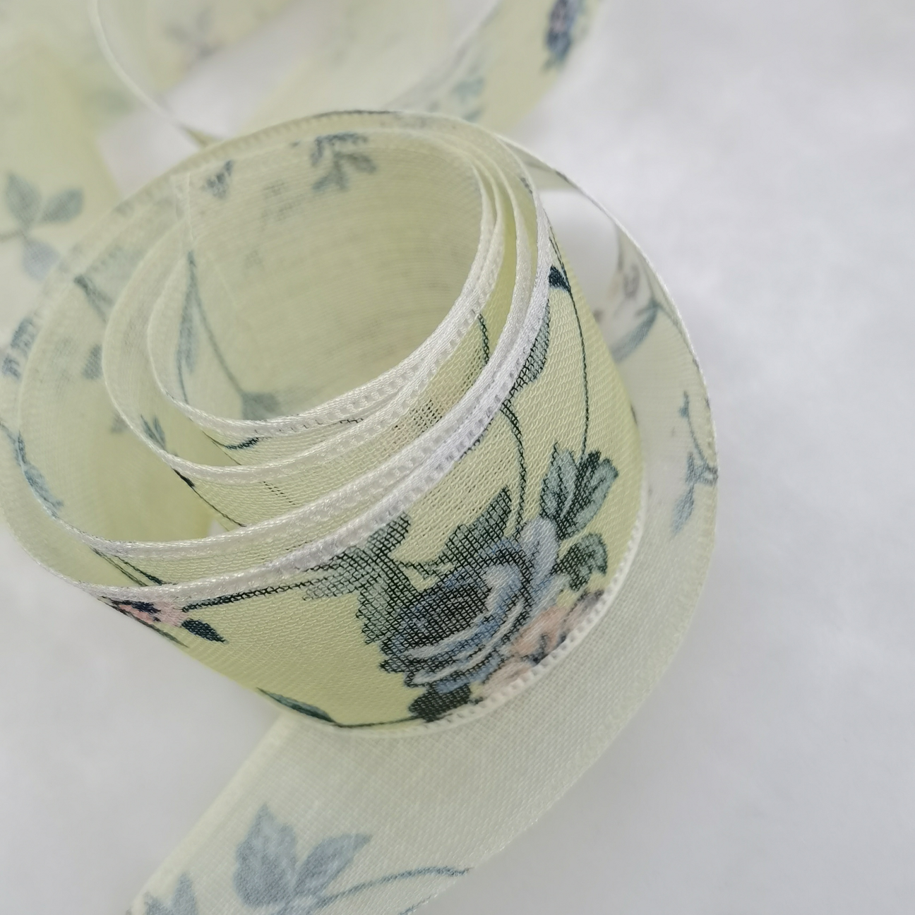 Lace, DIY, Christmas, accessories, clothing, crafts, packaging, stationery and other factory products can be decorated Sccxc