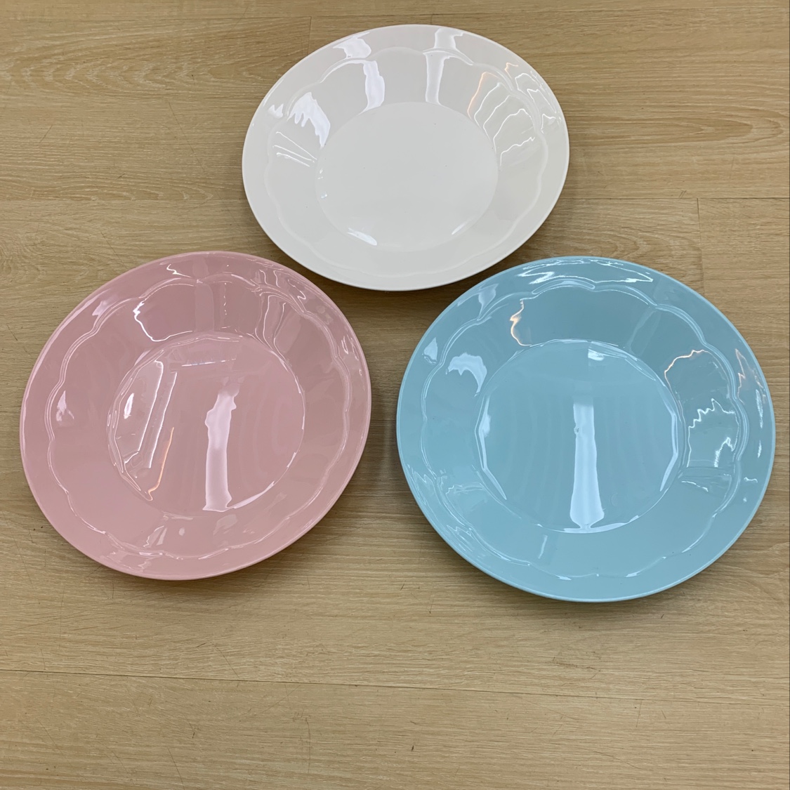 6251 plastic plates, food-grade plates thumbnail