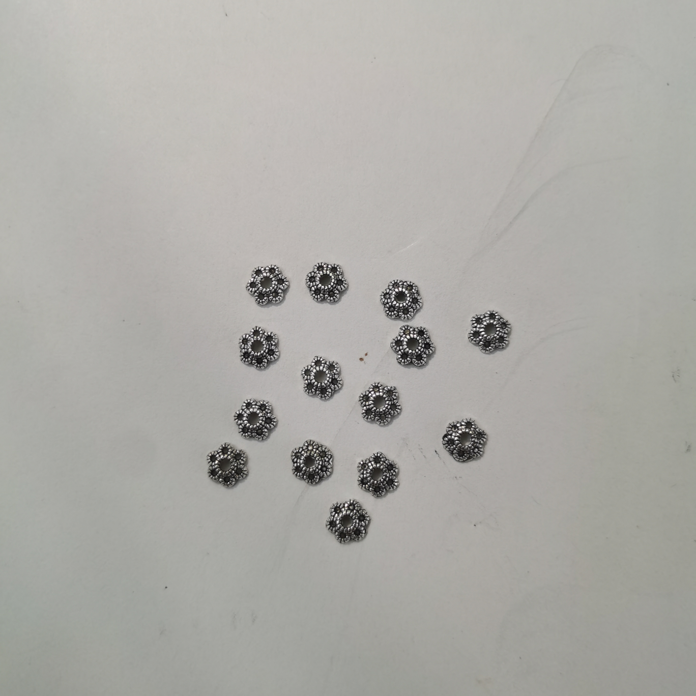 Fashionable, versatile and personalized zinc alloy Zn-4254 jewelry accessories