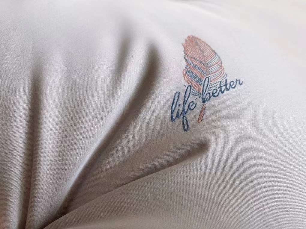 【 Wings. Feather High-end Light Luxury Pillow 】🍷 sleep takes up ½ of our life. Buy a pair of good pillow cores! It's very important to buy the right pillow core. It's soft and brings a lot of happiness! Item Picture