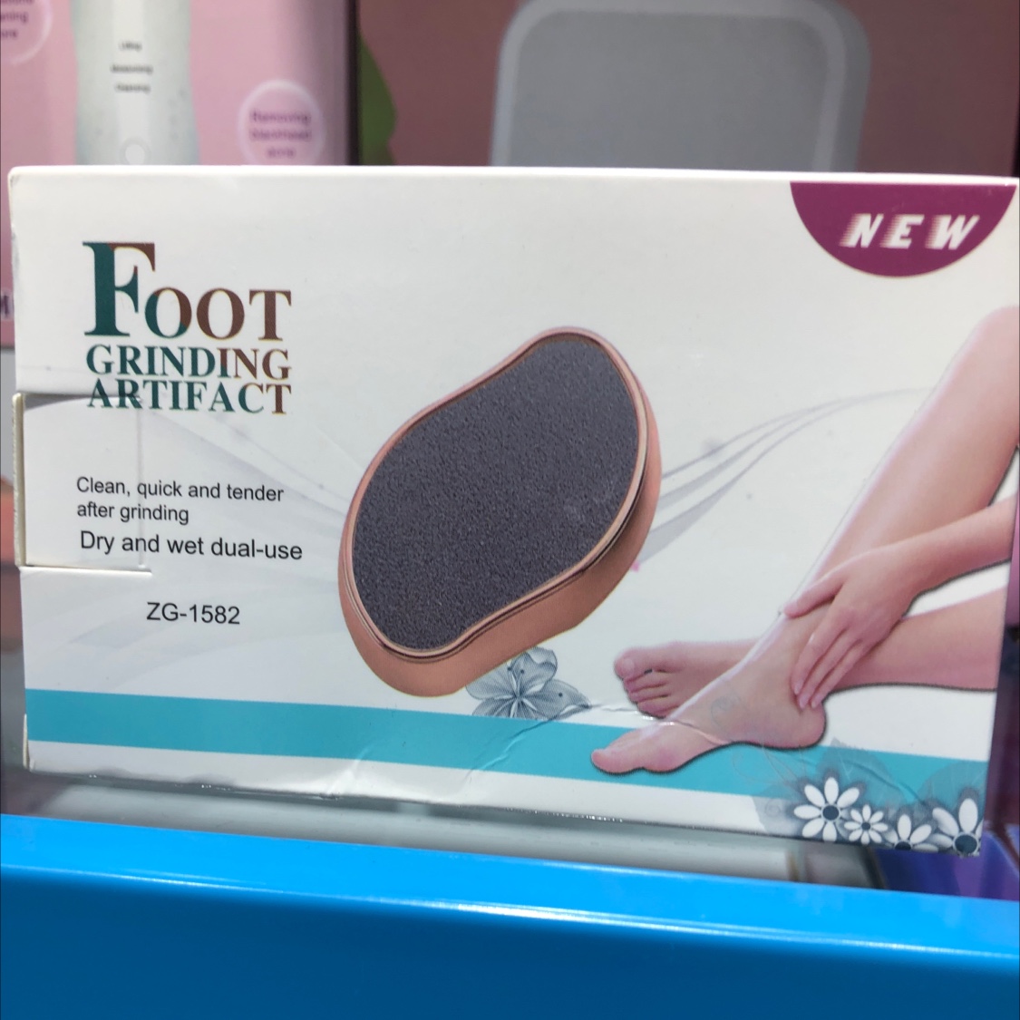 Foot grinding device