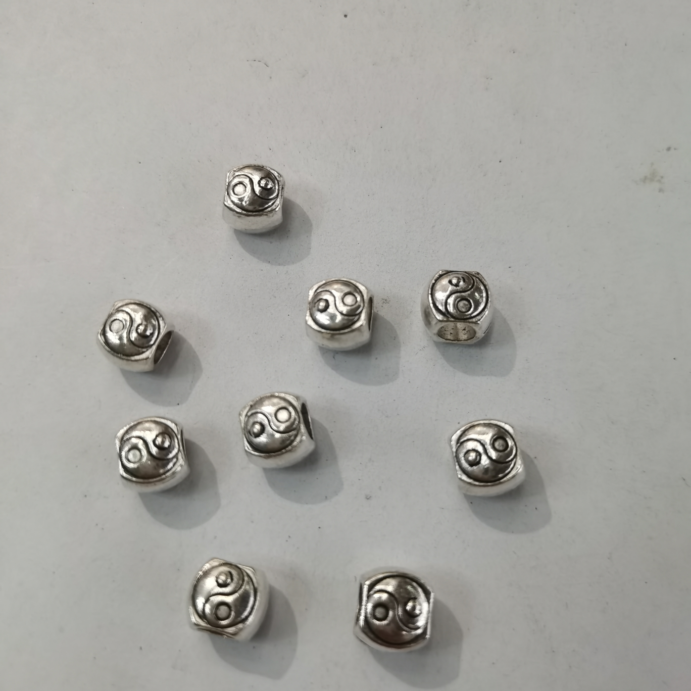 Zinc alloy Zn-2541