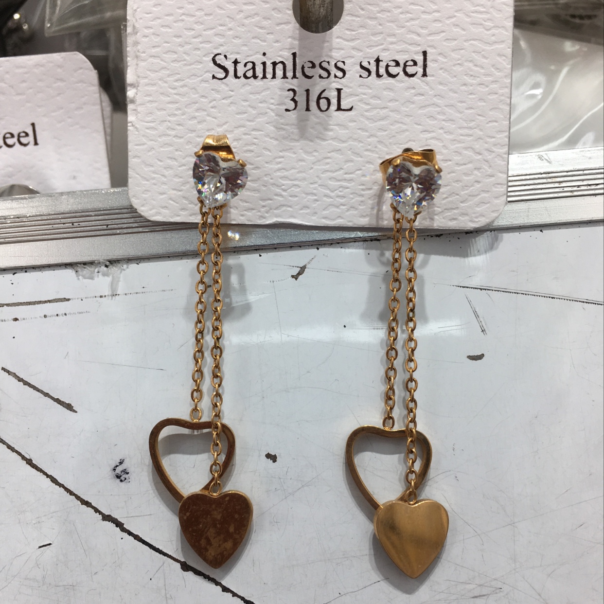 Double heart-shaped earrings, earrings, necklaces, stainless steel Taiyuan Iron and Steel source manufacturer, the first choice for Kuaishou Live streaming and Douyin. detail image 1