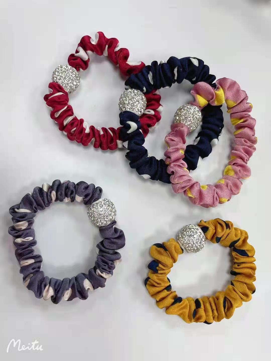 布艺小肠圈钻球9详情图1