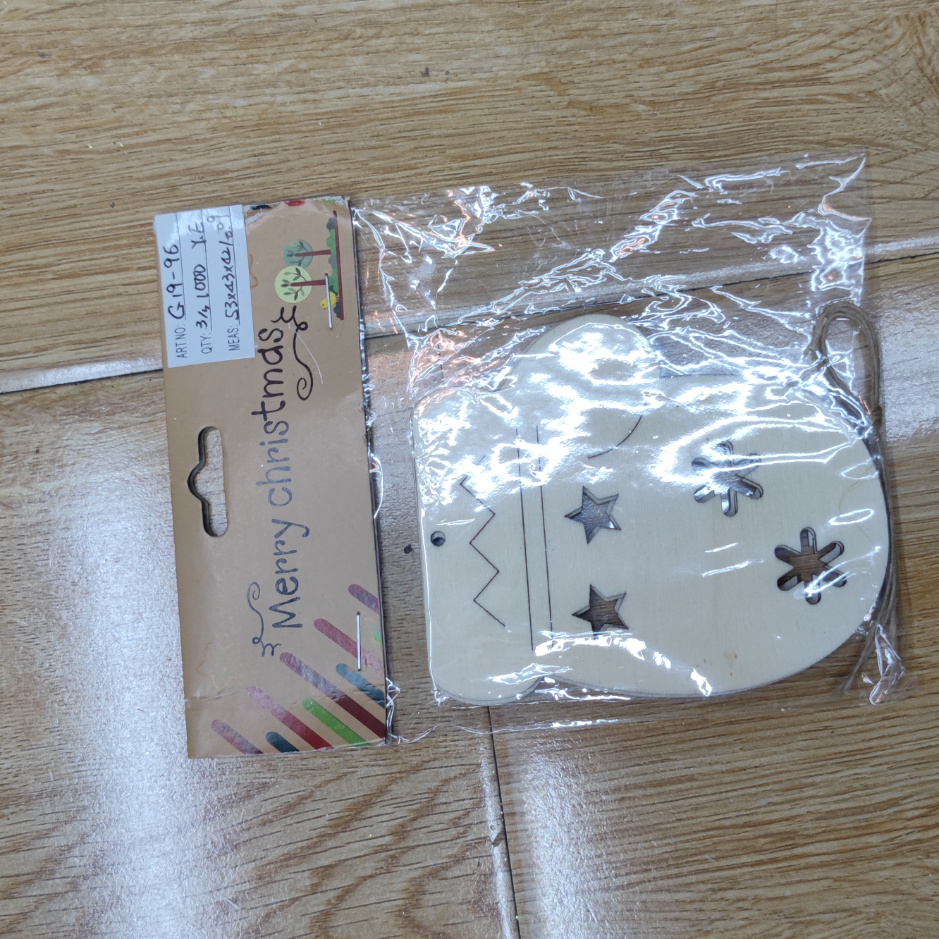 8080 木头片挂件 每包三片 欢迎询价