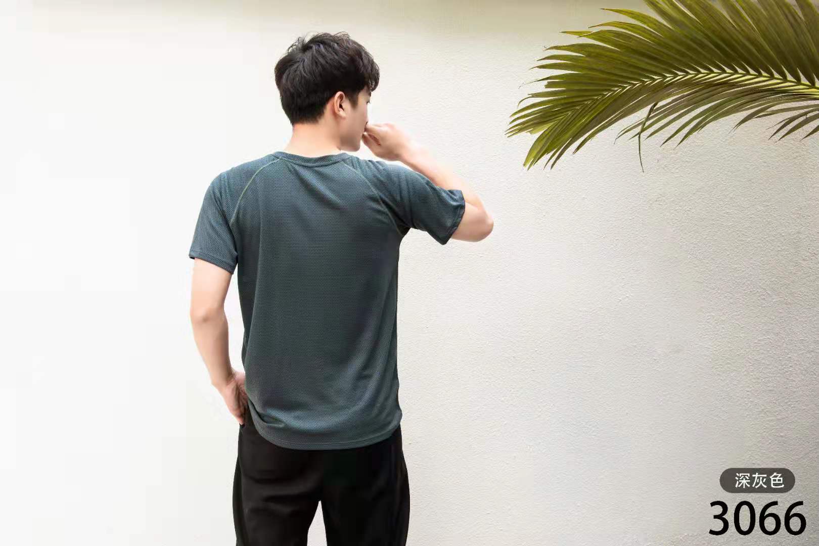 Men's Sports Quick-Drying Short-Sleeved T-Shirt Application Scenario