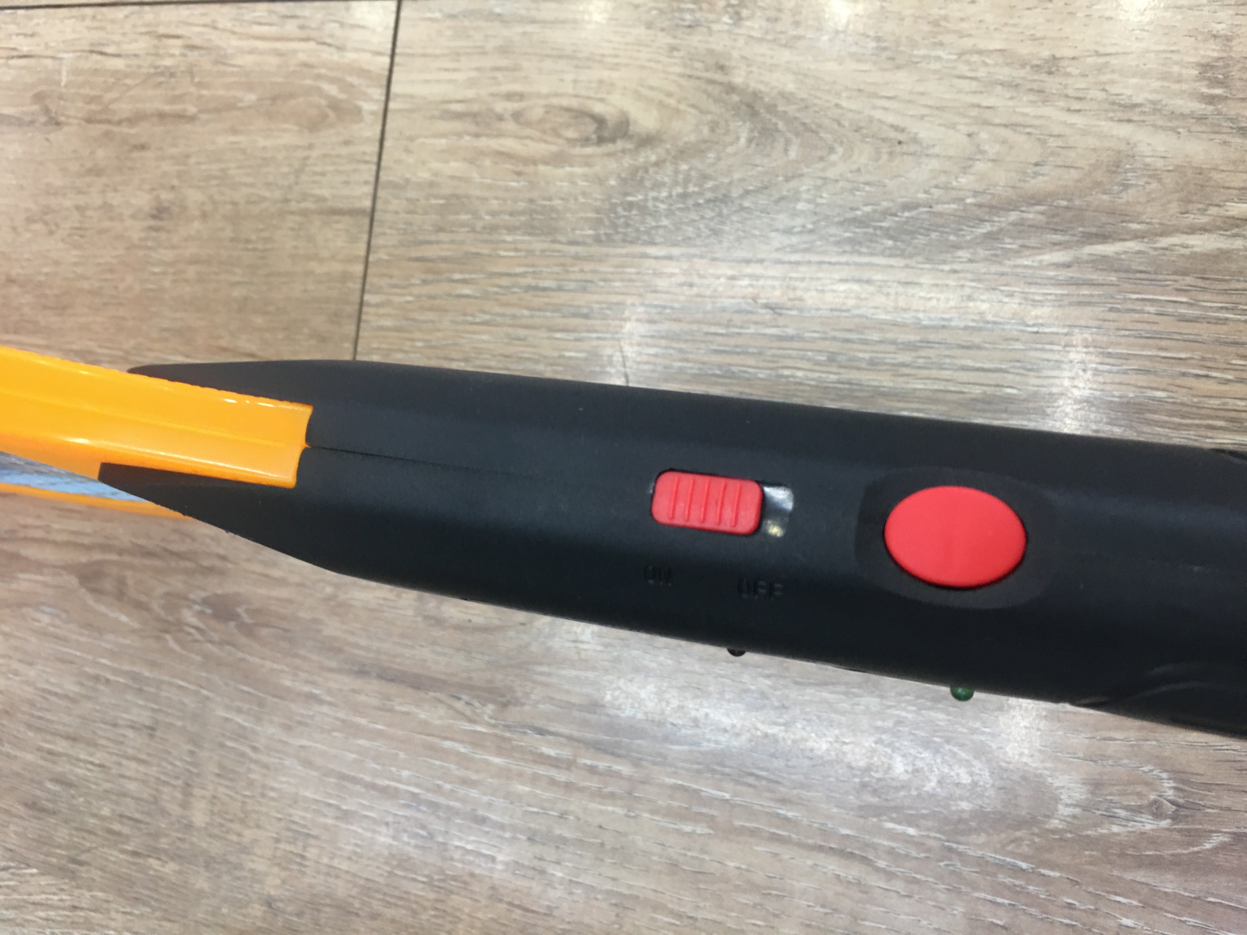 GECKO力天品牌LTD-008闪电电蚊拍家用便携详情图3