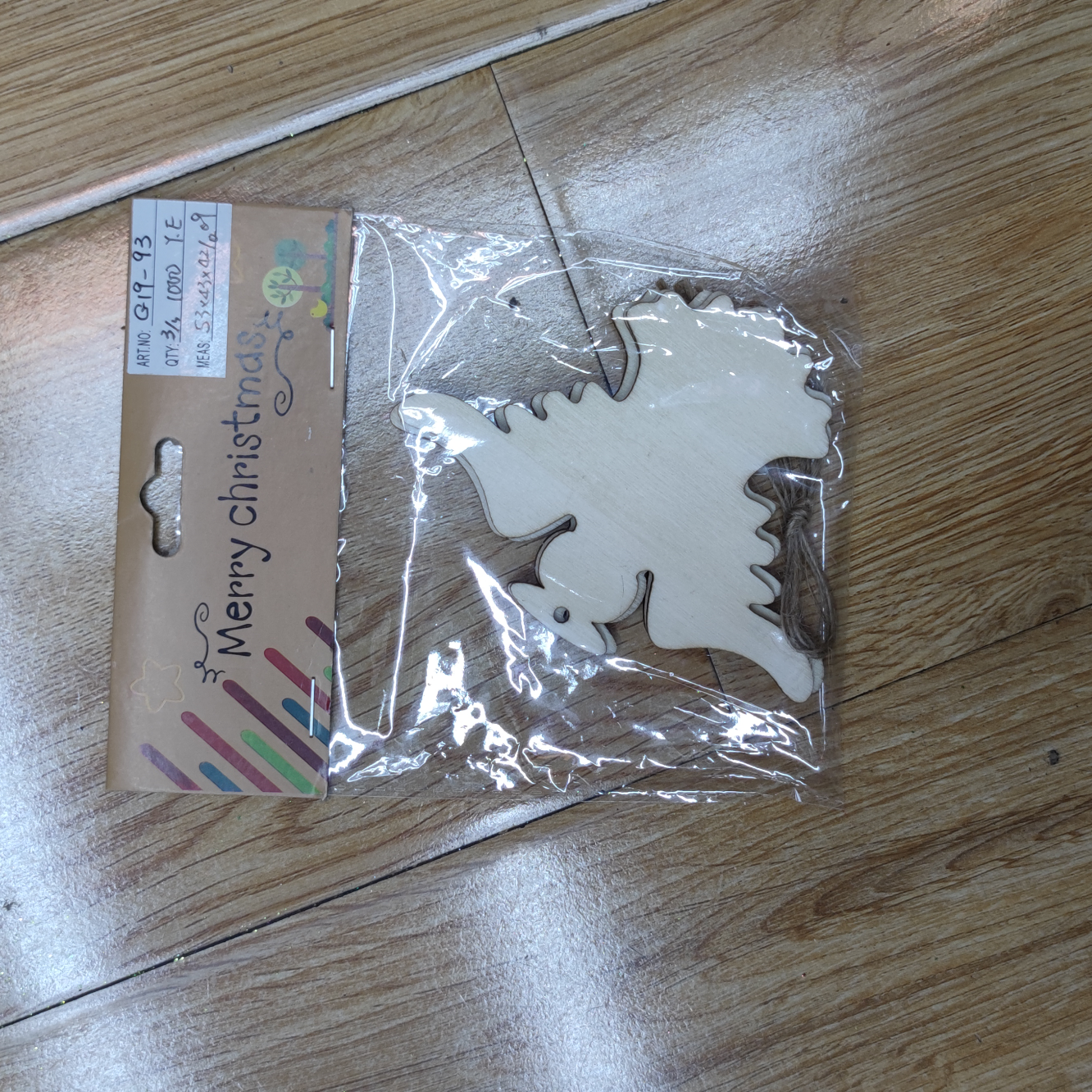 8084 木头片挂件 每包三片 欢迎询价
