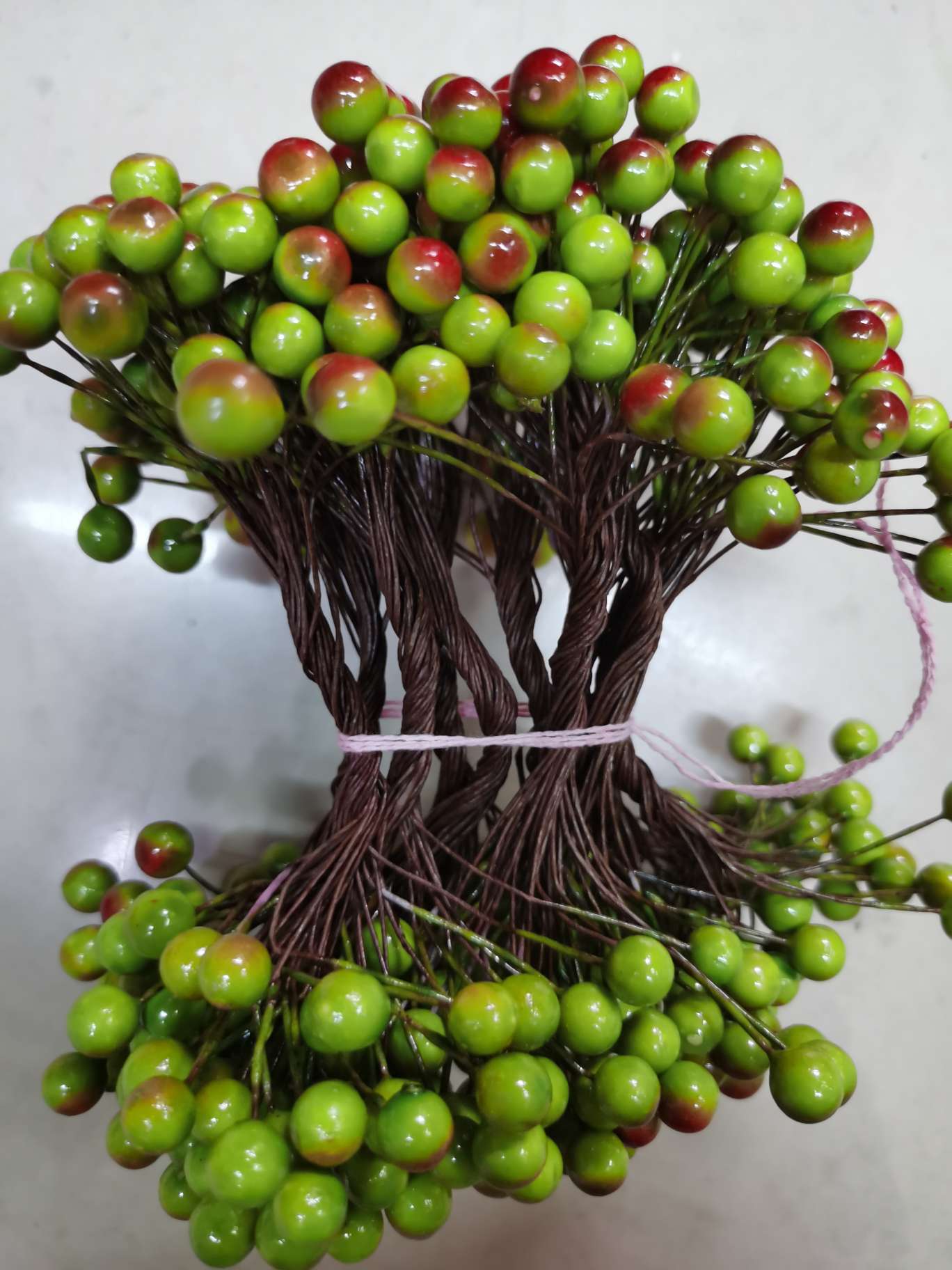 0.8 Bald fruit red and green foam fruit Polystyrene 01 Application Scenario