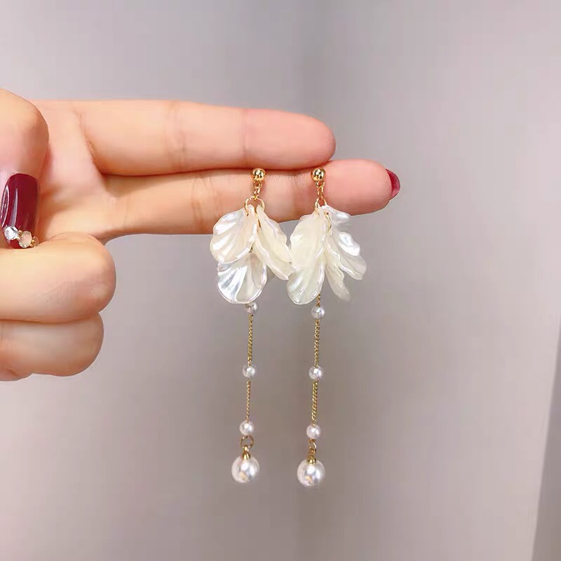 Vintage fashion ethnic style classic design palace Lolita earrings