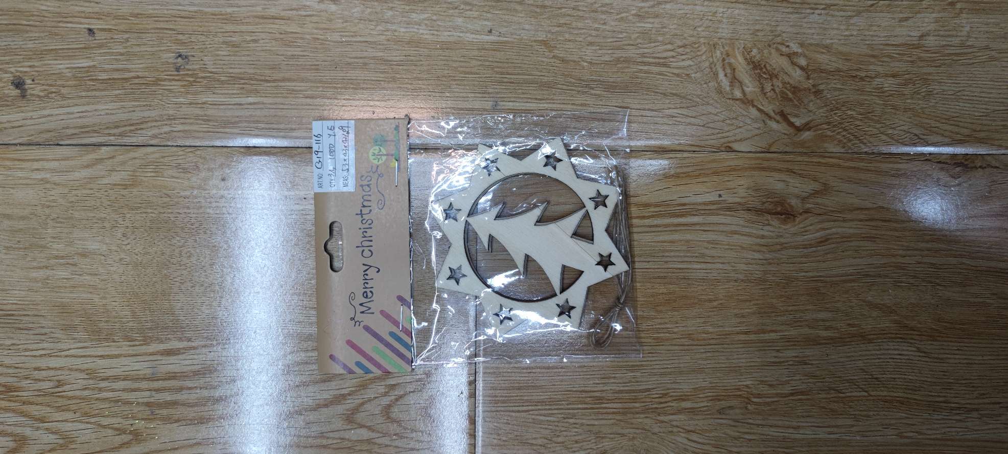 8082 木头片挂件 每包三片 欢迎询价产品图