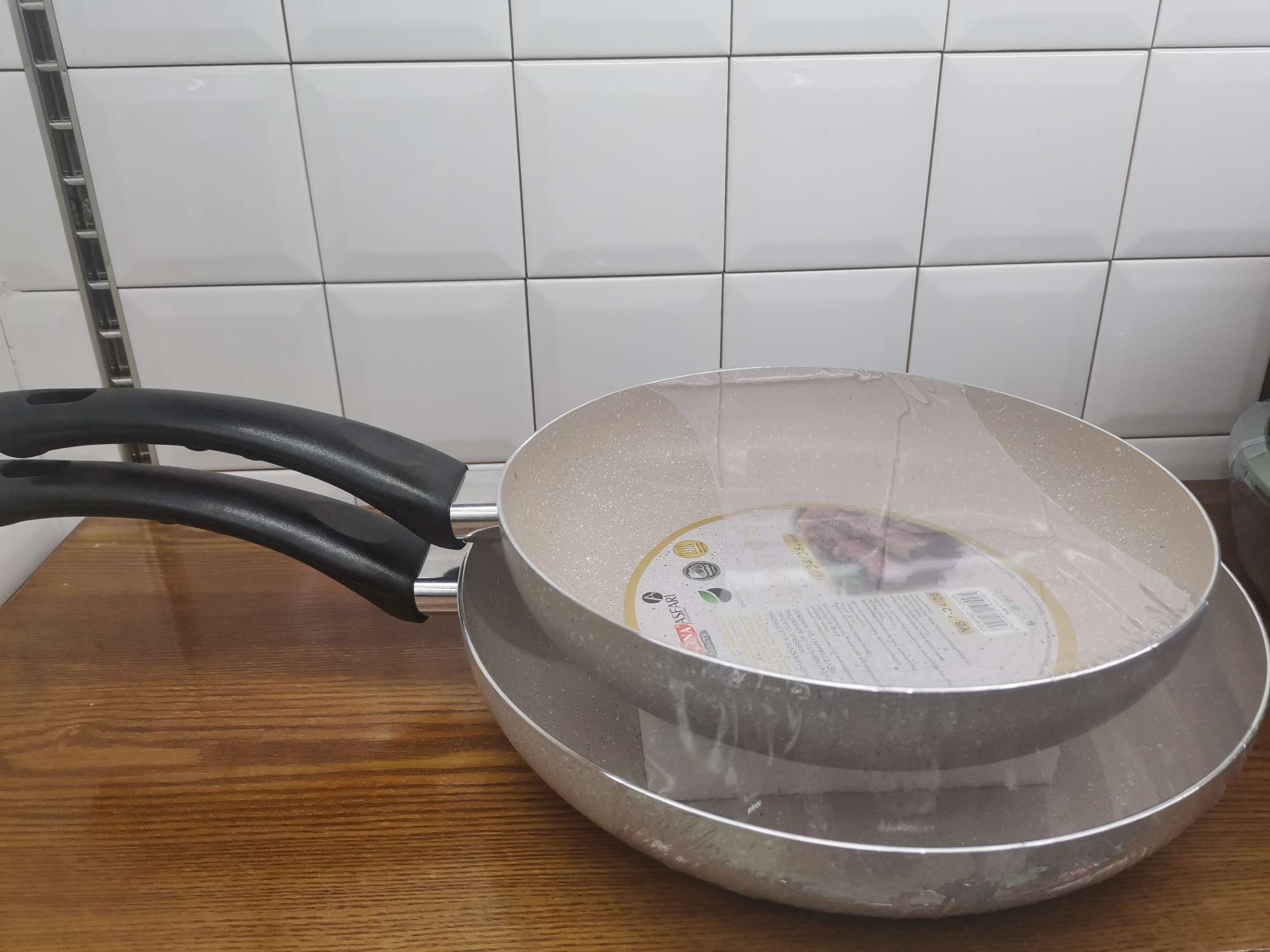 Two-piece frying pan set pic 2