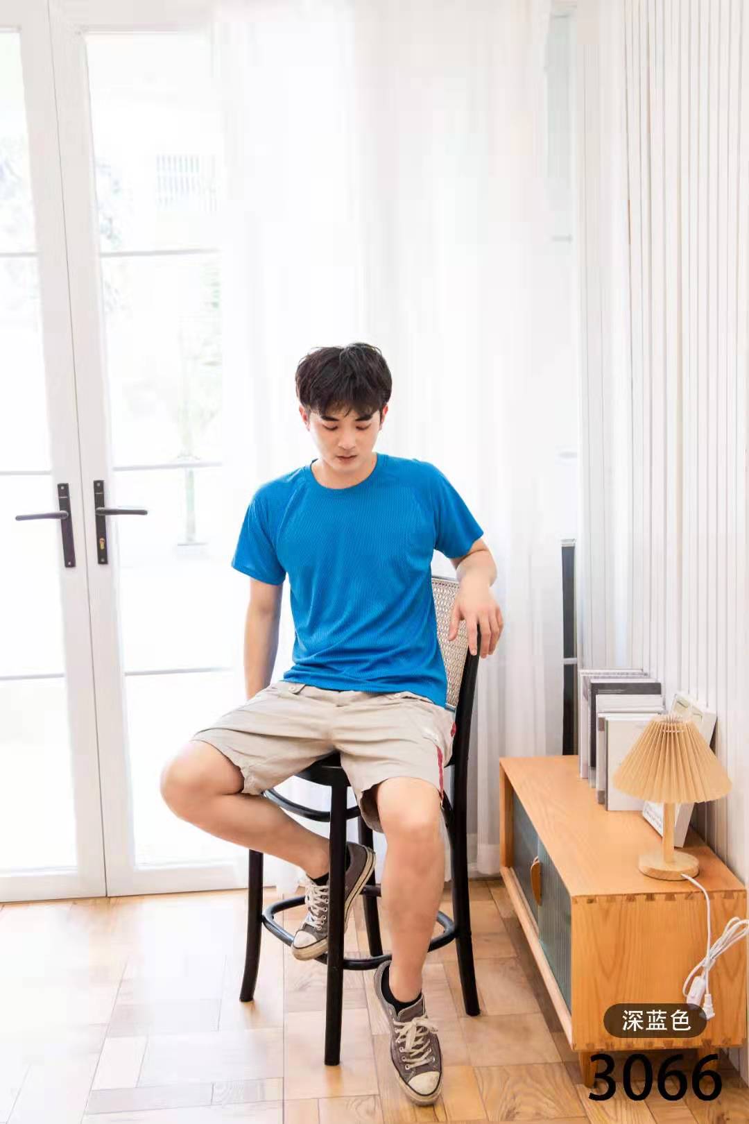 Men's Sports Quick-Drying Short-Sleeved T-Shirt Item Picture