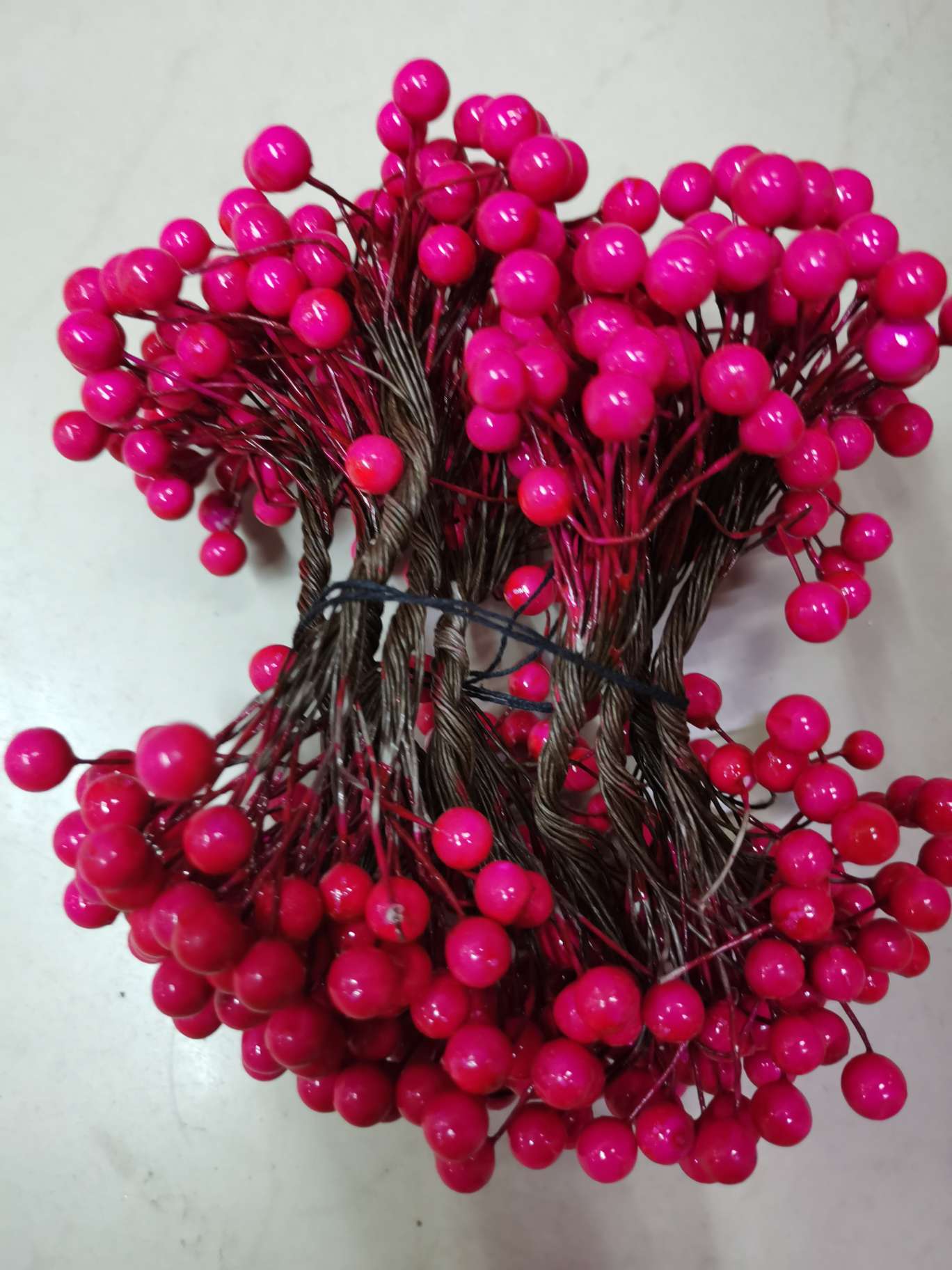 0.8 Bald fruit Mary Red Foam Fruit Polystyrene 01 Application Scenario