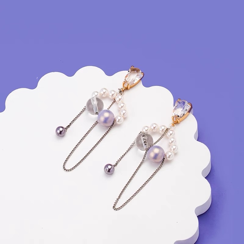 Pearl zircon earrings details Picture