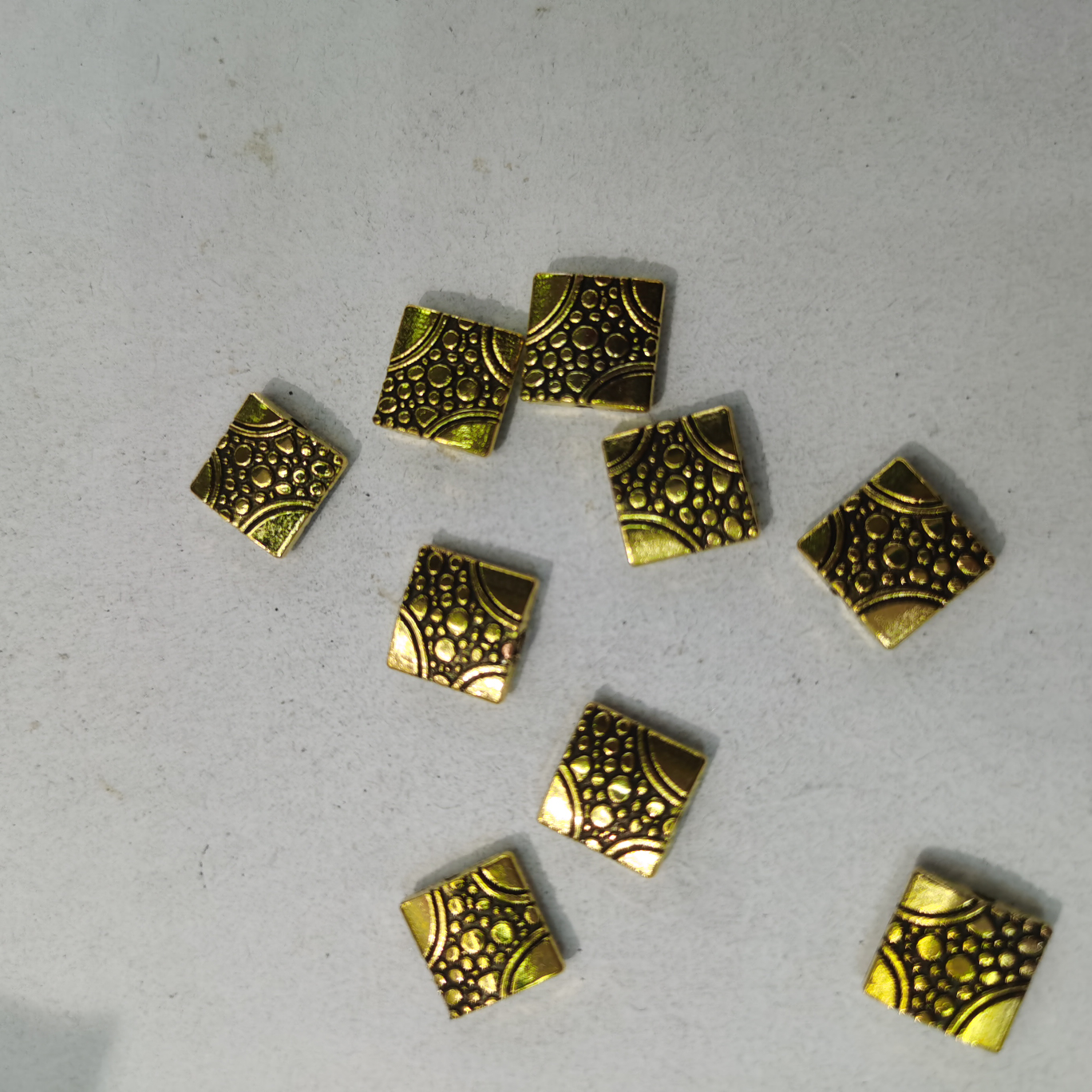 Zinc alloy Zn-2351