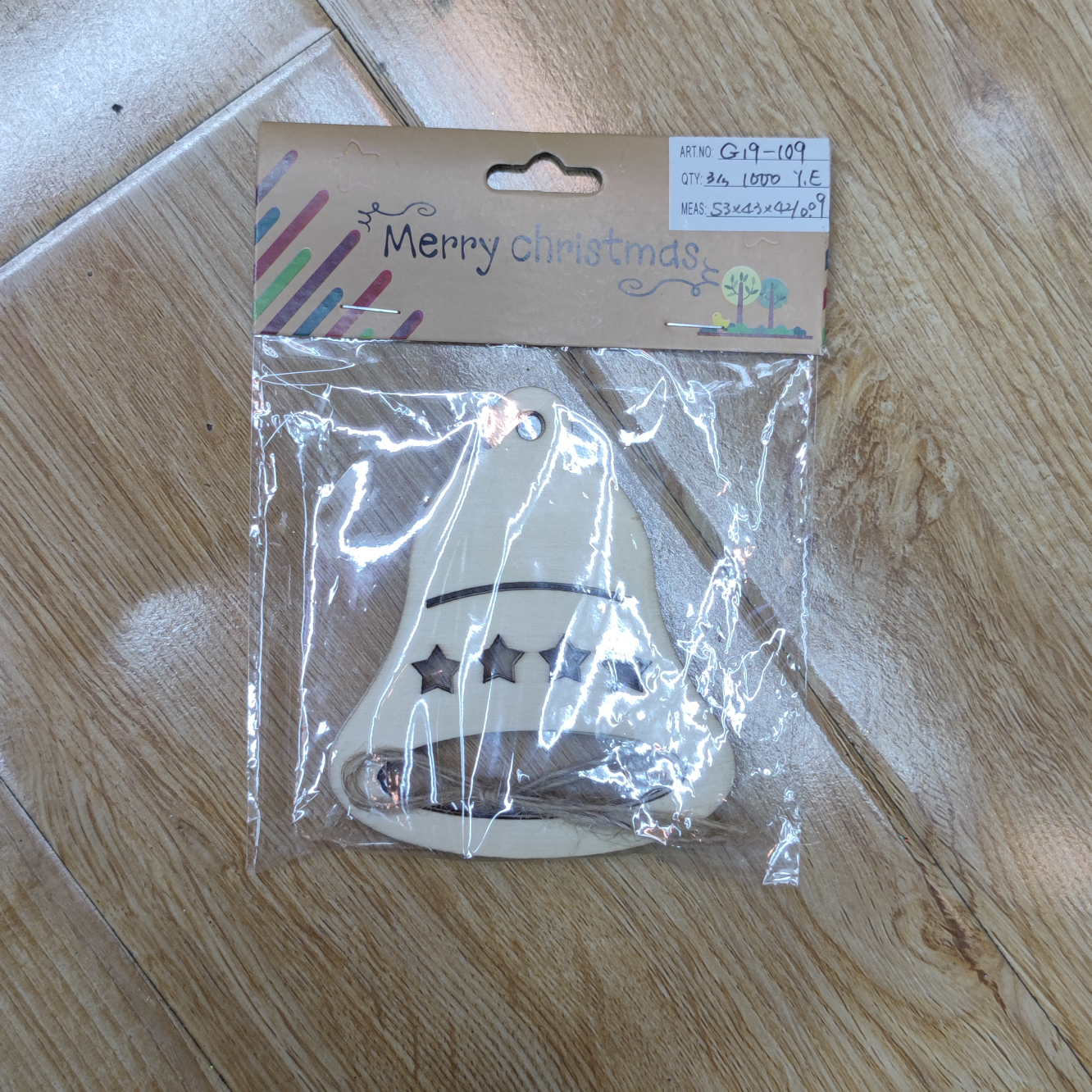 8054 木头片挂件 每包三片 欢迎询价