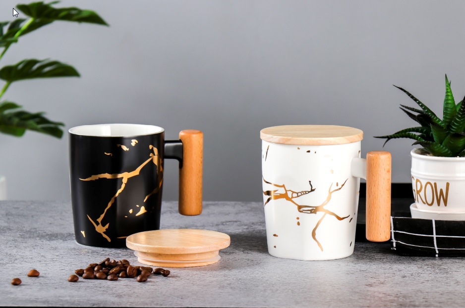 Black and white Nordic-style water cups, coffee cups, couple cups, office, home, leisure bar, wooden LIDS and wooden handles detail image 2
