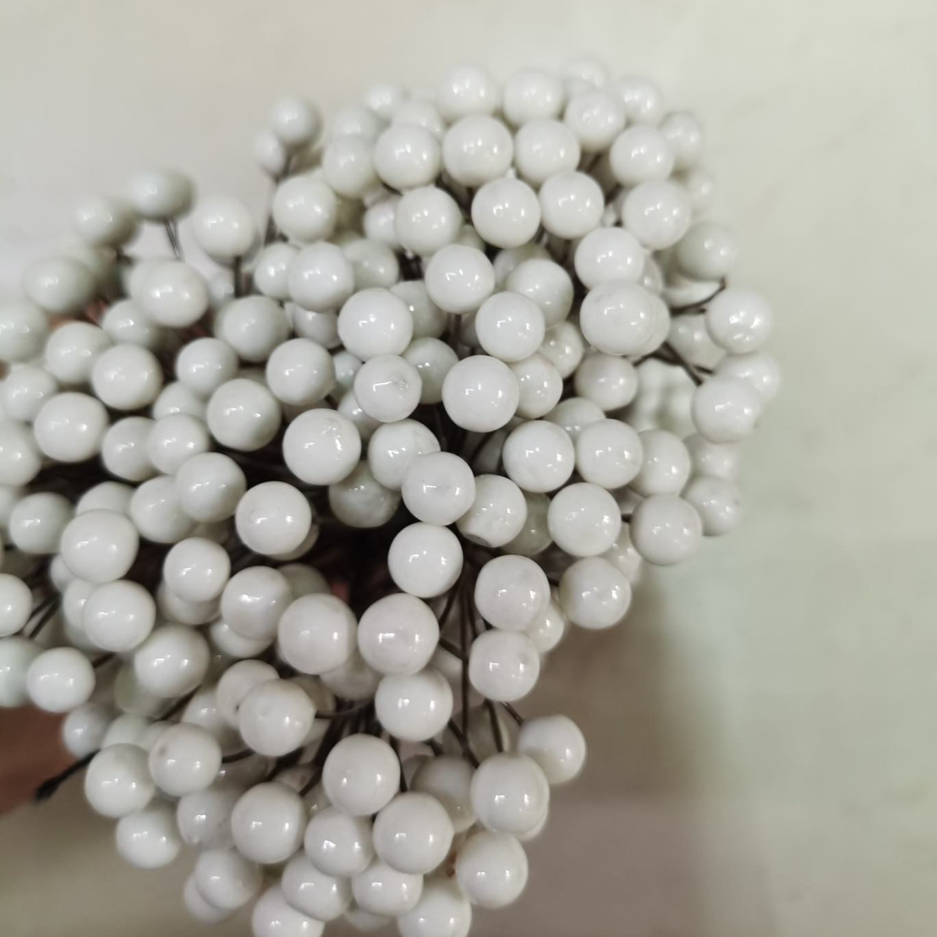 0.8 Bald fruit, white foam fruit, Polystyrene 01