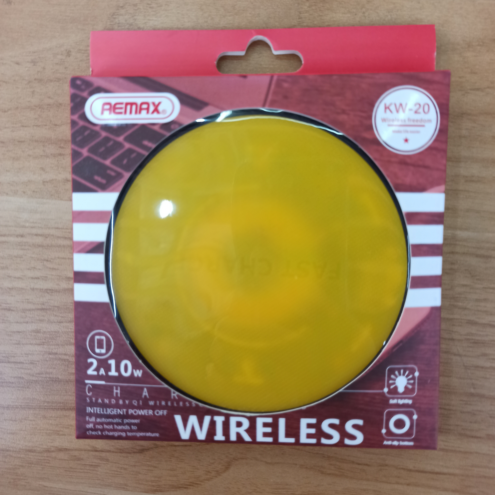 Magic Array wireless charger for all types of mobile phones