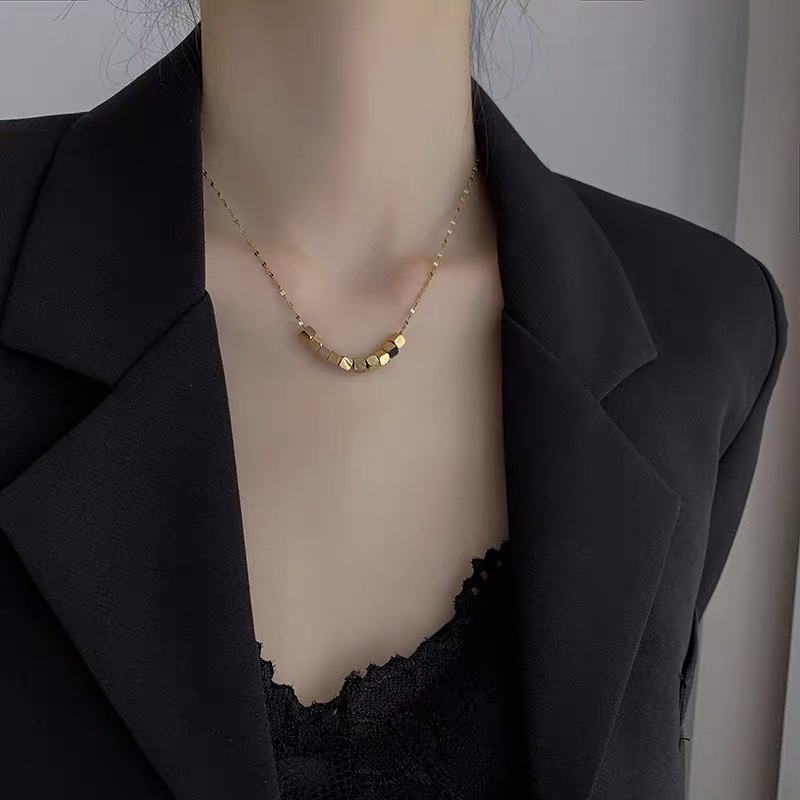 Ten Directions Wealth Necklace Specification image