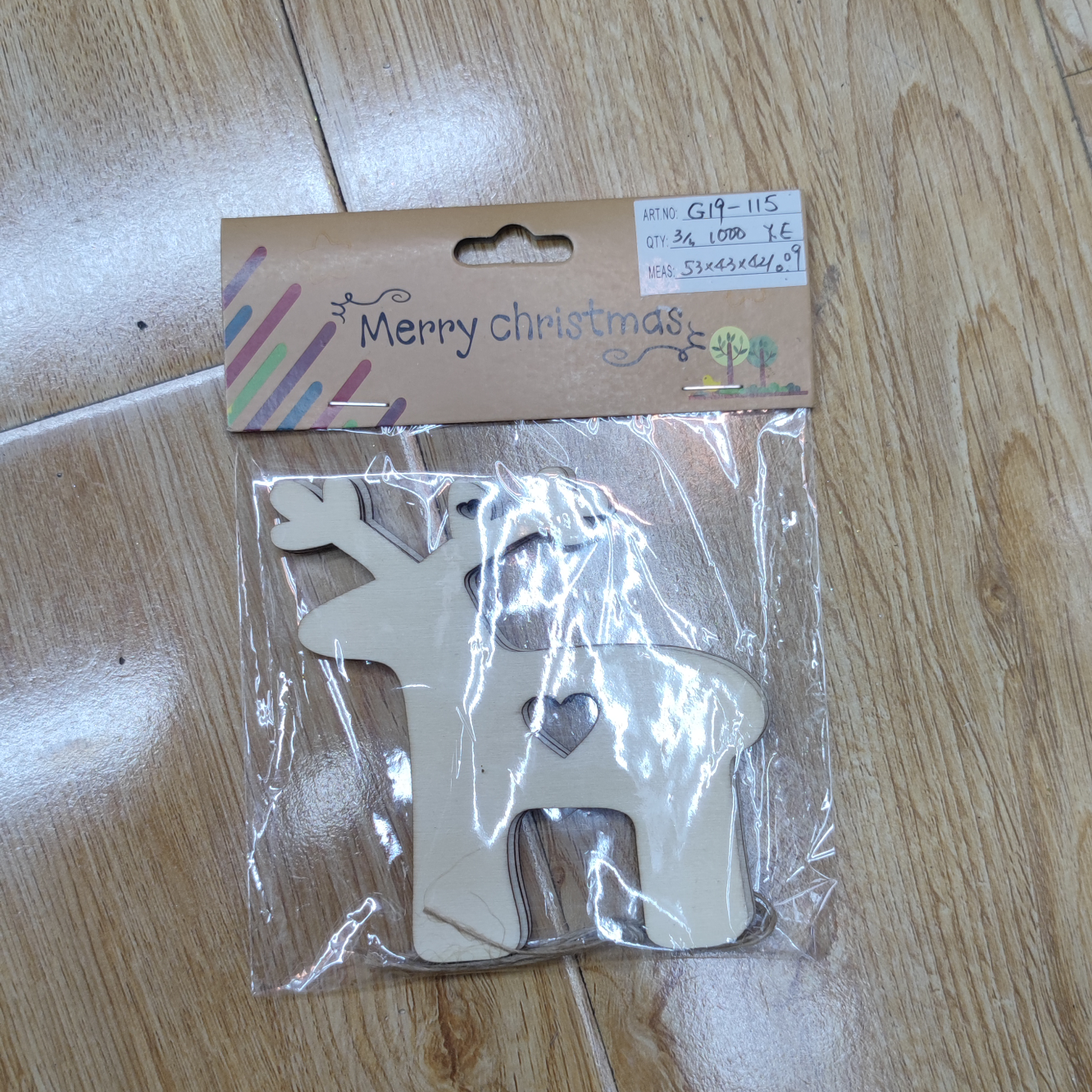 8062 木头片挂件 每包三片 欢迎询价