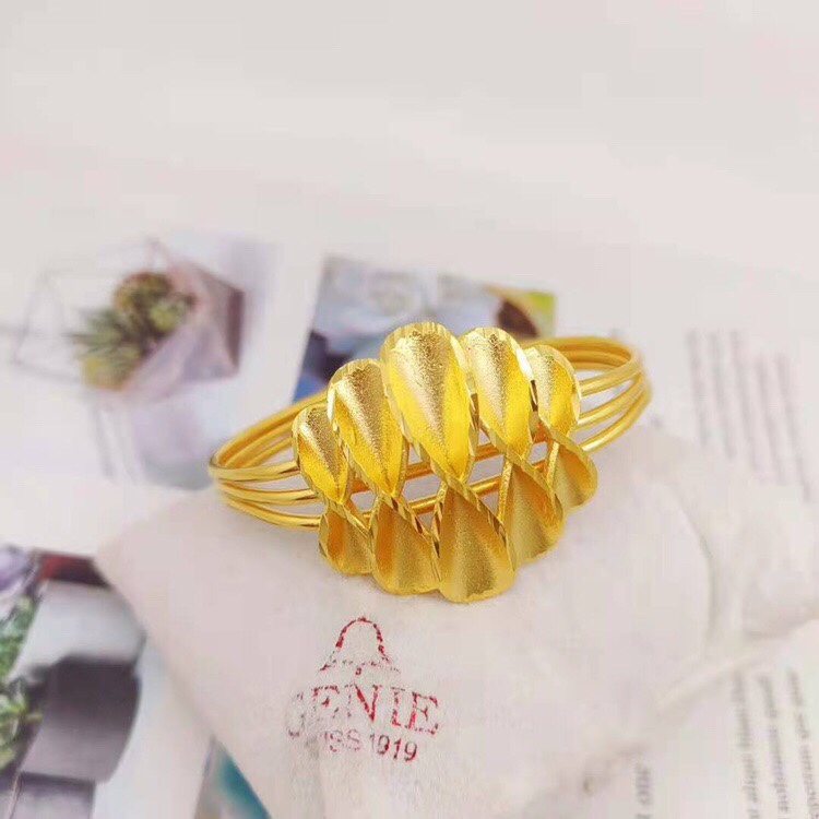 Sand water drop shape flower bracelet