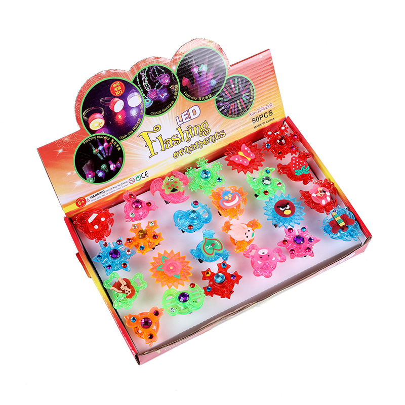 新款创意个性发光旋转陀螺戒指 闪光五彩手指陀螺儿童玩具批发