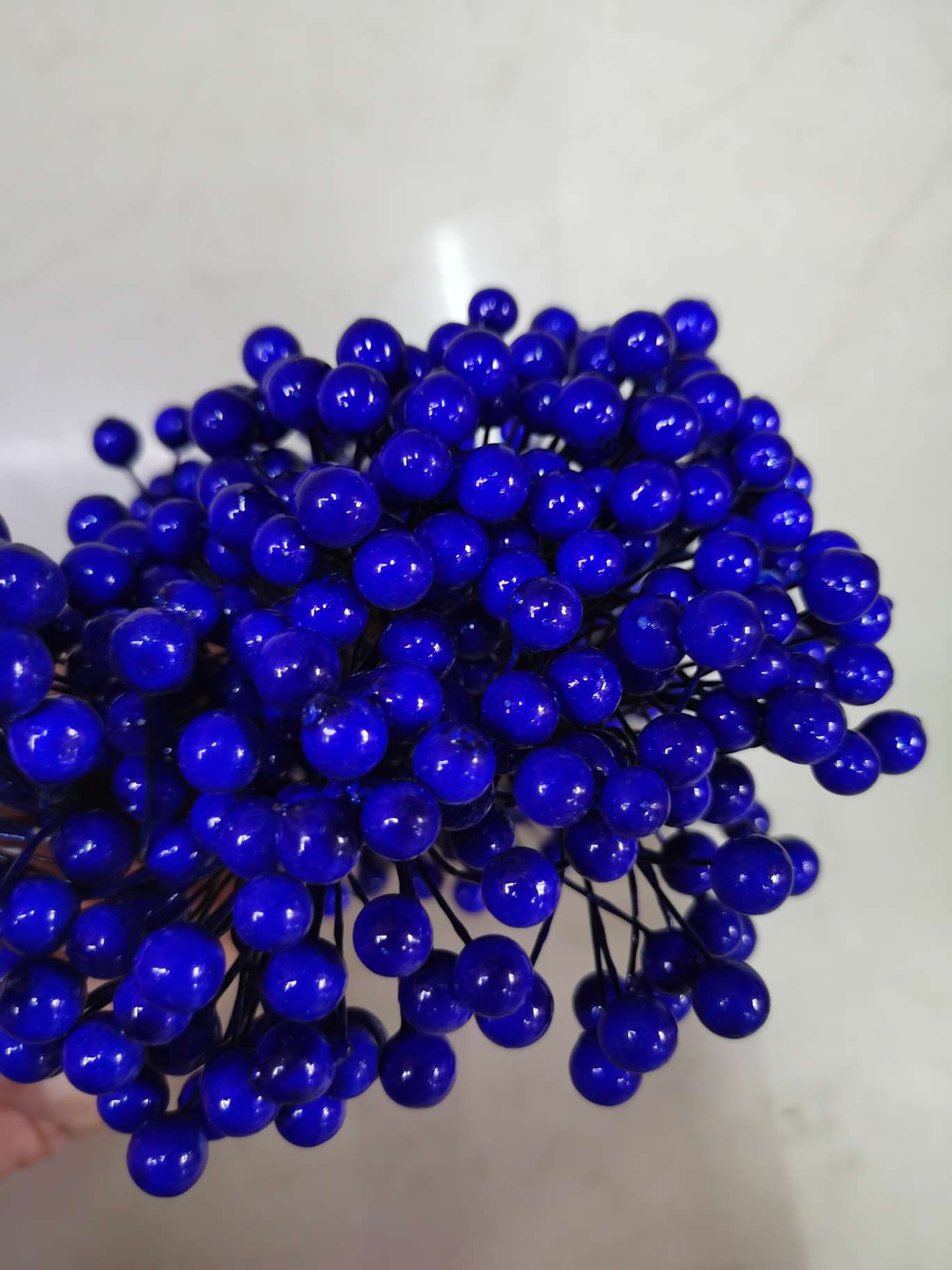 0.8 Bald-headed fruit, sapphire blue foam fruit, Polystyrene 01 details Picture