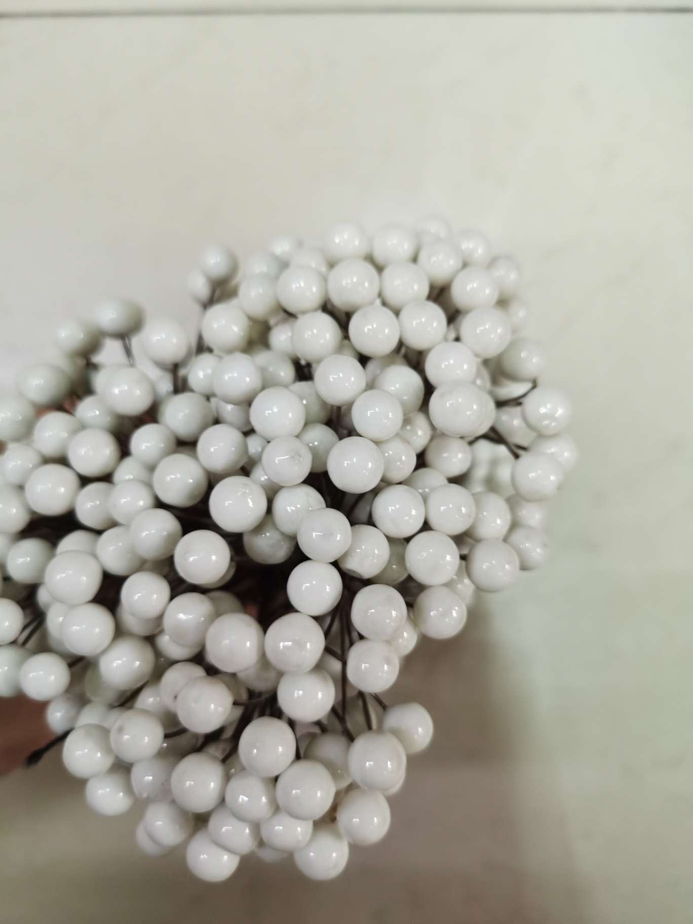 0.8 Bald fruit, white foam fruit, Polystyrene 01 details Picture