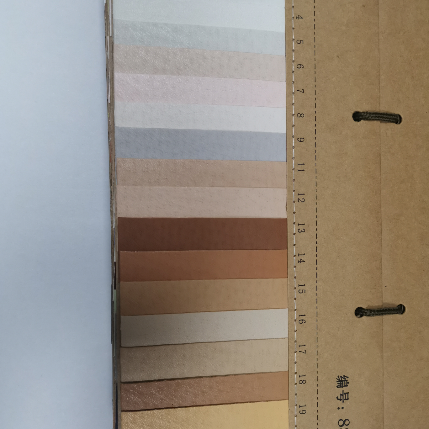 8828 1 Factory direct sales of new leather a large number of spot high school low-grade luggage sofa shoe material fabric