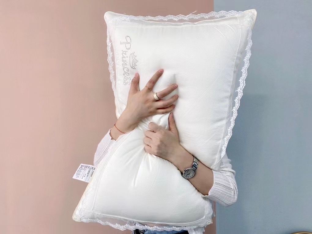 优雅质感和颜值并存，让您的睡眠无时无刻都在美容！✅纯色系的淡雅，是一种别样的简约美。没有过多的渲染，却自有一种气质藏于其详情13